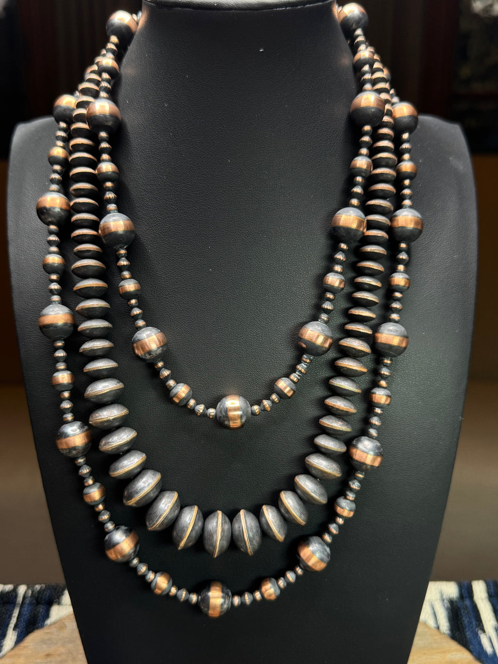 3004 - 18” Copper Variegated Beaded Necklace
